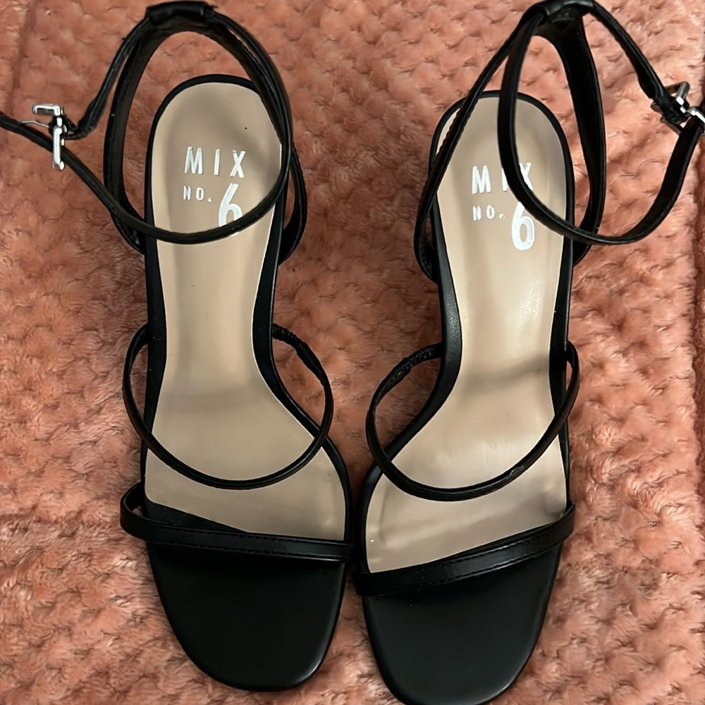 Black open toe chunky heels perfect for an evening out